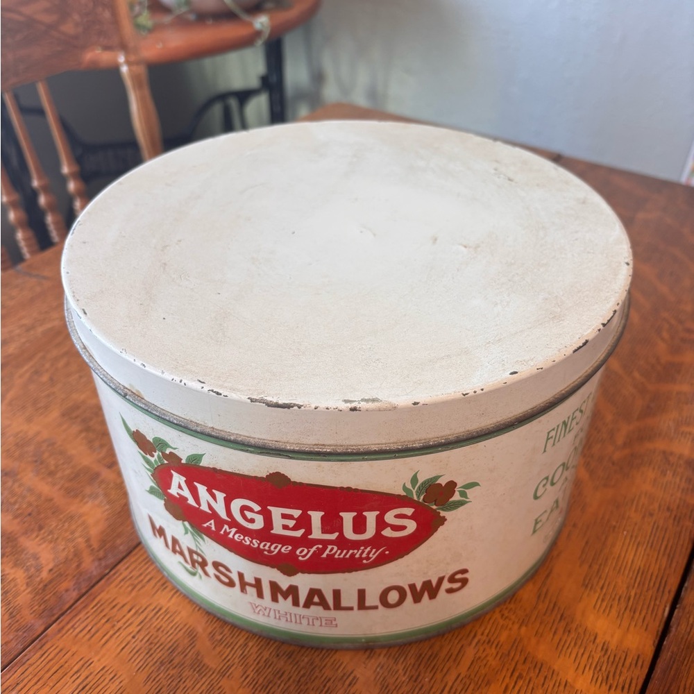 Angelus Marshmallows Tin - Picture 6 of 15